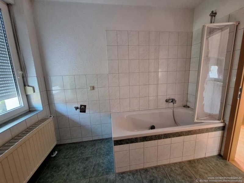 Großschirma 2-Zimmer - Wohnung in Siebenlehn direkt am Markt Wohnung mieten