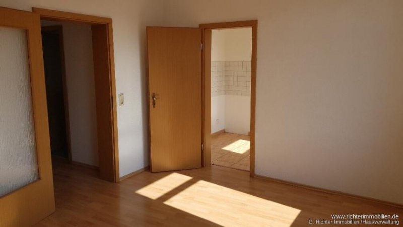 Großschirma 2-Zimmer - Wohnung in Siebenlehn direkt am Markt Wohnung mieten