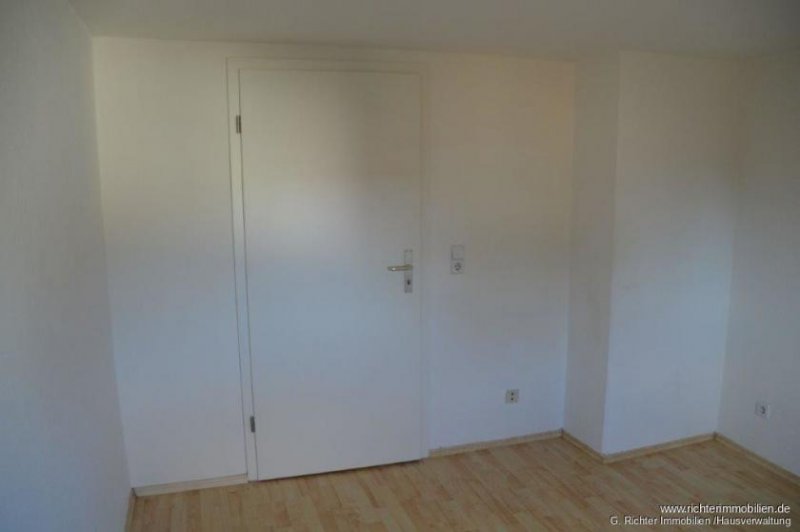 Halsbrücke 2-Zimmer-Dachgeschosswohnung mit Einbauküche in Halsbrücke Wohnung mieten