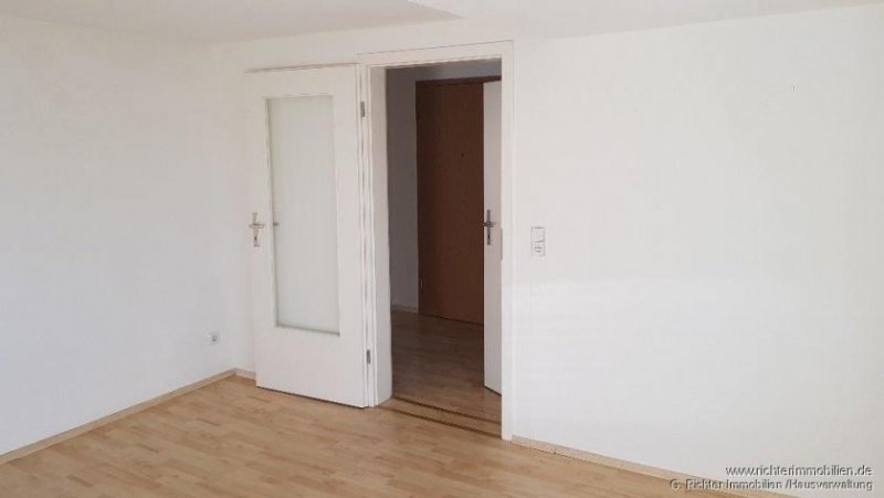 Halsbrücke 2-Zimmer-Dachgeschosswohnung mit Einbauküche in Halsbrücke Wohnung mieten