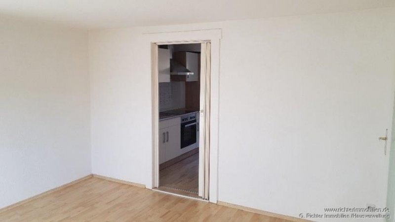 Halsbrücke 2-Zimmer-Dachgeschosswohnung mit Einbauküche in Halsbrücke Wohnung mieten