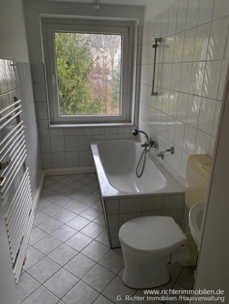 Halsbrücke Ruhig gelegene 2-Zimmer-Wohnung mit Balkon in Halsbrücke, Einbauküche optional Wohnung mieten