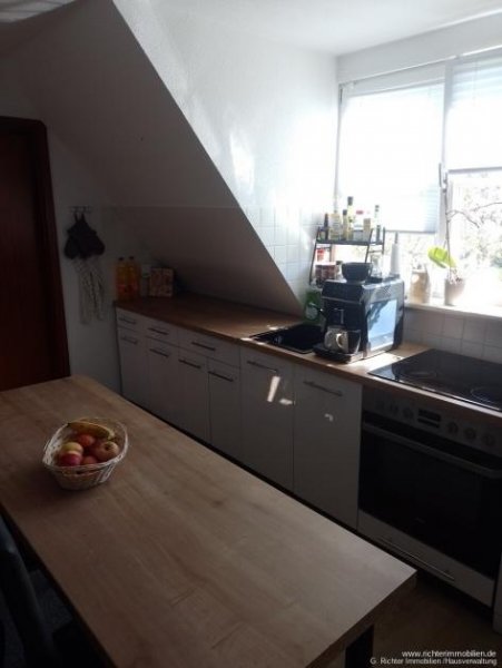 Hirschfeld (Landkreis Mittelsachsen) 2-Zimmer-Wohnung mit Einbauküche in ruhige Wohnlage in einem Dreiseitenhof in Hirschfeld (Reinsberg) Wohnung mieten