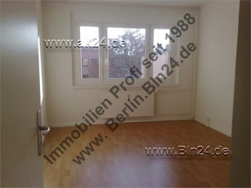 Berlin Balkon Südseite -2er WG - Mietwohnung - 2 Personenhaushalt Wohnung mieten