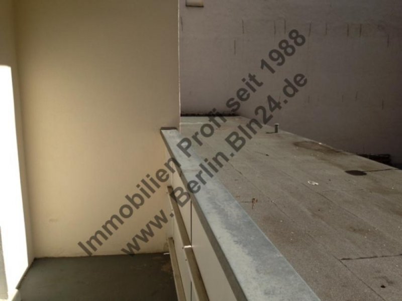 Berlin Balkon Südseite + ruhige-2er WG -- Mietwohnung Wohnung mieten
