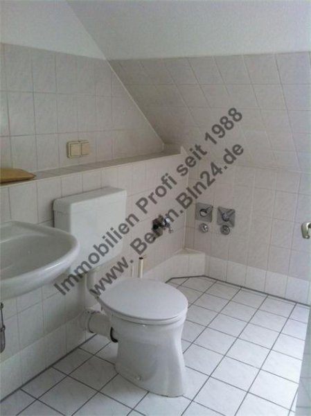 Berlin Dachgeschoss - - Mietwohnung - ohne Fahrstuhl Wohnung mieten