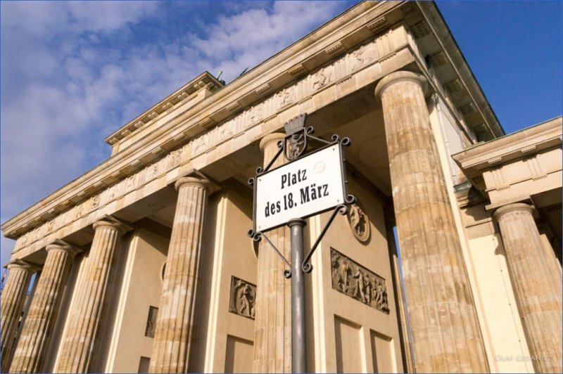 Berlin Büro am "Brandenburger Tor" ab 15 m² provisionsfrei Gewerbe mieten