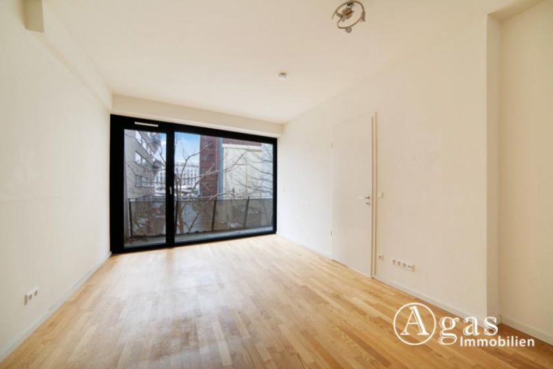 Berlin Großzügig geschnittene 2 Zimmer Wohnung mit ca. 78m², EBK und Balkon in Mitte! Wohnung mieten