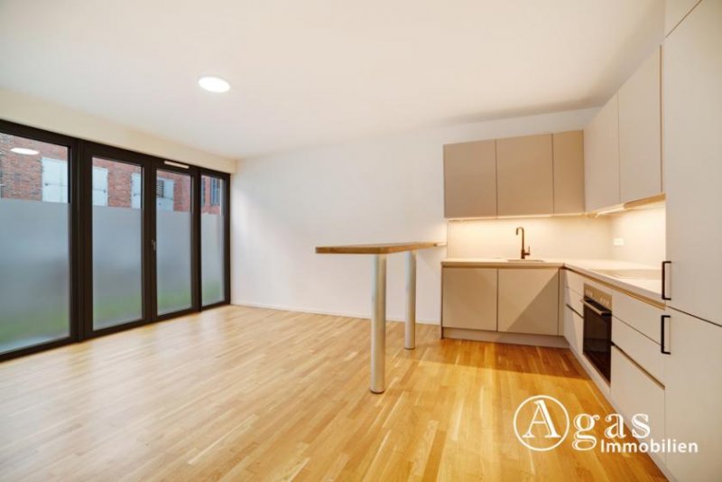 Berlin Großzügige Maisonette Wohnung mit 6 Zimmern, ca. 158m², EBK, Fußbodenheizung und Terrasse in Mitte! Wohnung mieten