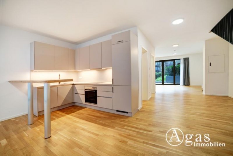 Berlin Großzügige Maisonette Wohnung mit 6 Zimmern, ca. 158m², EBK, Fußbodenheizung und Terrasse in Mitte! Wohnung mieten