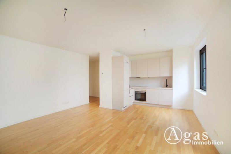 Berlin Gut geschnittene 2 Zimmer Wohnung mit ca. 52m², EBK und Fußbodenheizung in Berlin-Mitte! Wohnung mieten