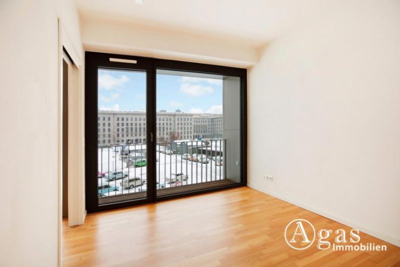 Berlin Helle 2 Zimmer Wohnung mit Weitblick, ca. 40m², EBK und Balkon in Berlin-Mitte! Wohnung mieten