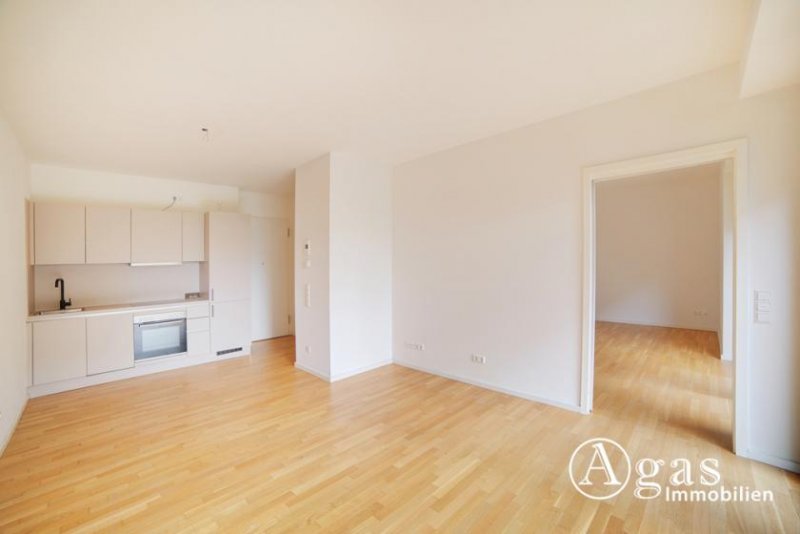 Berlin Ruhige 2 Zimmer Wohnung ca. 49m², EBK, Fußbodenheizung und Balkon mit Gartenblick in Berlin-Mitte! Wohnung mieten