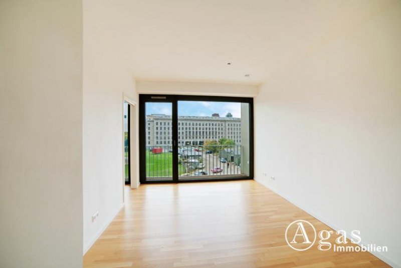 Berlin Ruhige 2 Zimmer Wohnung ca. 40m², EBK, Fußbodenheizung und Balkon mit Weitblick in Berlin-Mitte Wohnung mieten