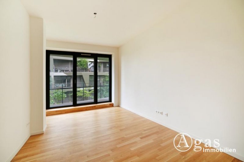 Berlin Schöne 3 Zimmer Wohnung mit ca. 84m², EBK, Fußbodenheizung und Balkon in Berlin-Mitte! Wohnung mieten