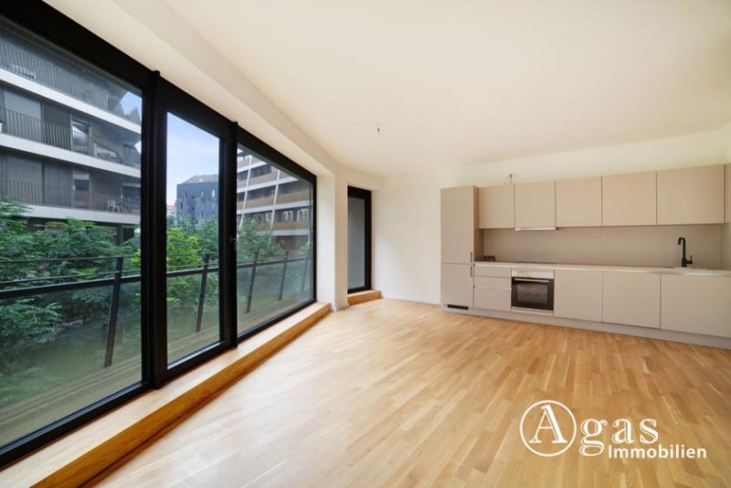 Berlin Schöne 3 Zimmer Wohnung mit ca. 84m², EBK, Fußbodenheizung und Balkon in Berlin-Mitte Wohnung mieten