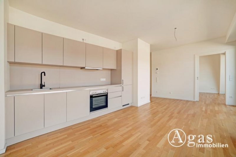 Berlin Sonnenbalkon! Offen geschnittene 3 Zimmer Wohnung mit ca. 61m², EBK und Weitblick in Berlin-Mitte! Wohnung mieten