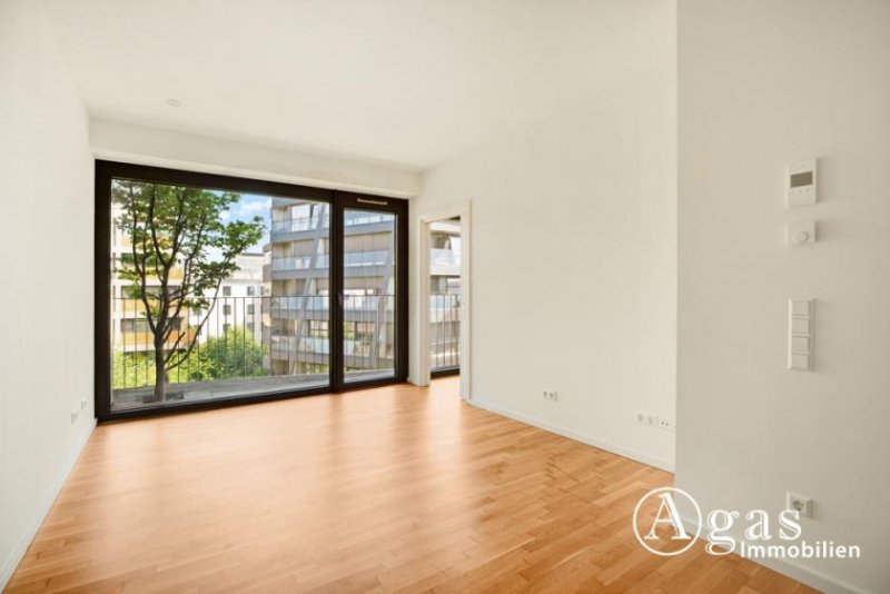 Berlin Tolle 2 Zimmer Wohnung mit ca. 41m², EBK, Fußbodenheizung und Balkon in Berlin-Mitte Wohnung mieten