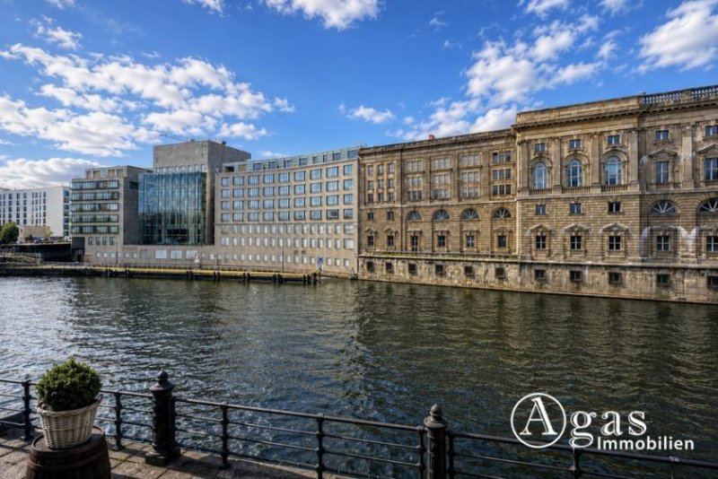 Berlin Arbeiten mit Blick auf die Spree – Exklusive Bürofläche in repräsentativer Berliner Wasserlage Gewerbe mieten