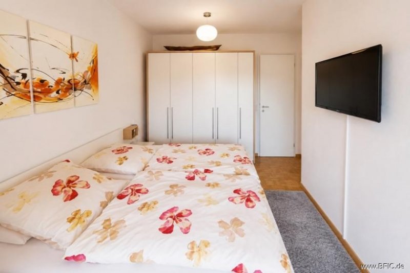 Berlin MÖBLIERTE 2-Zimmer-Neubau-Wohnung mit Balkon zu vermieten Wohnung mieten