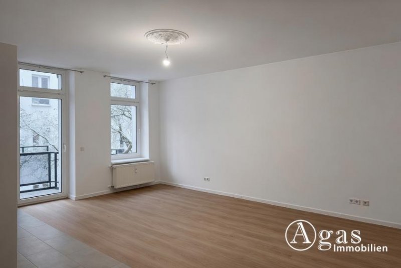 Berlin Erstbezug nach Sanierung: 2-Zimmer-Wohnung mit zwei Balkonen in Berlin Friedrichshain Wohnung mieten