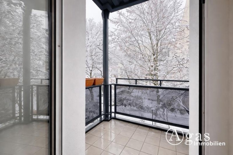 Berlin Erstbezug nach Sanierung: 2-Zimmer-Wohnung mit zwei Balkonen in Berlin Friedrichshain Wohnung mieten