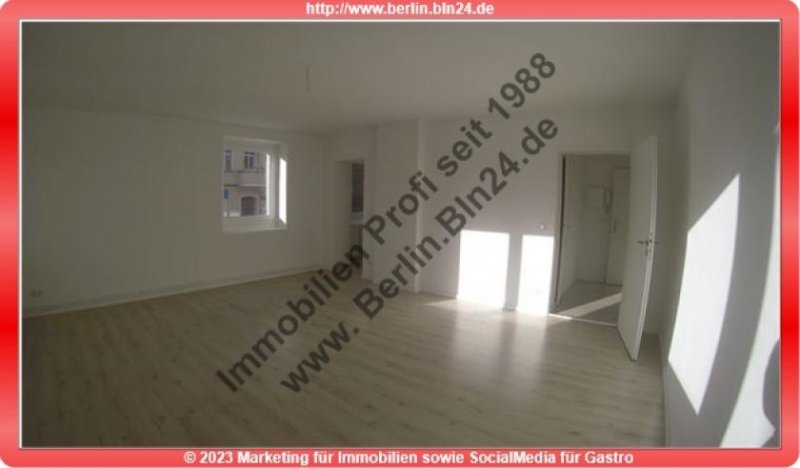 Berlin Bezug nach Sanierung 1 Zimmer in Friedrichshain Nähe U+S Bahn Wohnung mieten
