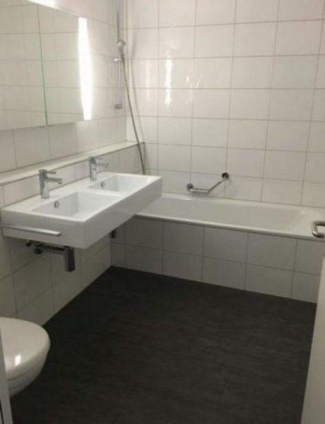 Berlin Zimmer 3.5 2 grosszügige Balkone 182 m2 und eigener Waschturm 110 m2 Wohnung mieten