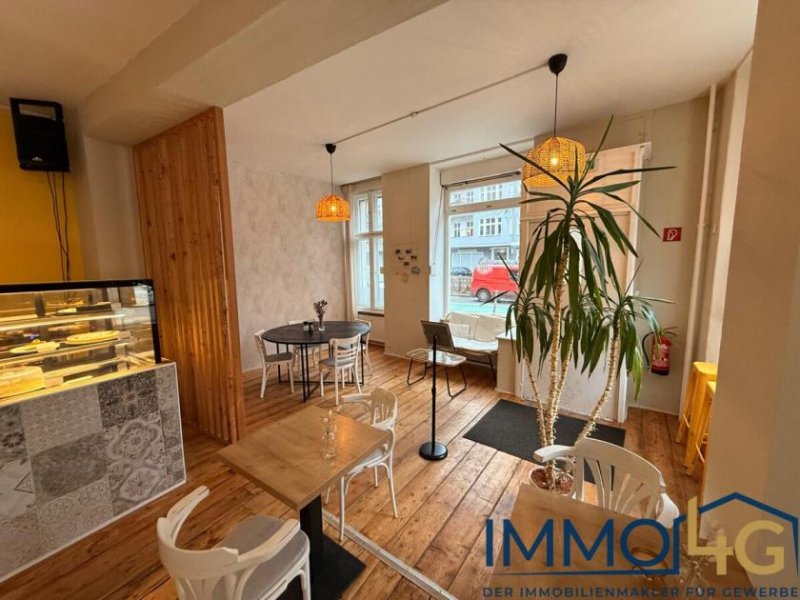 Berlin Vielseitige Gastronomie- und Freizeitimmobilie mit viel Potenzial in tollerEcklage Gewerbe mieten