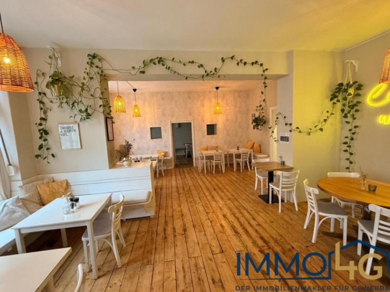 Berlin Vielseitige Gastronomie- und Freizeitimmobilie mit viel Potenzial in tollerEcklage Gewerbe mieten