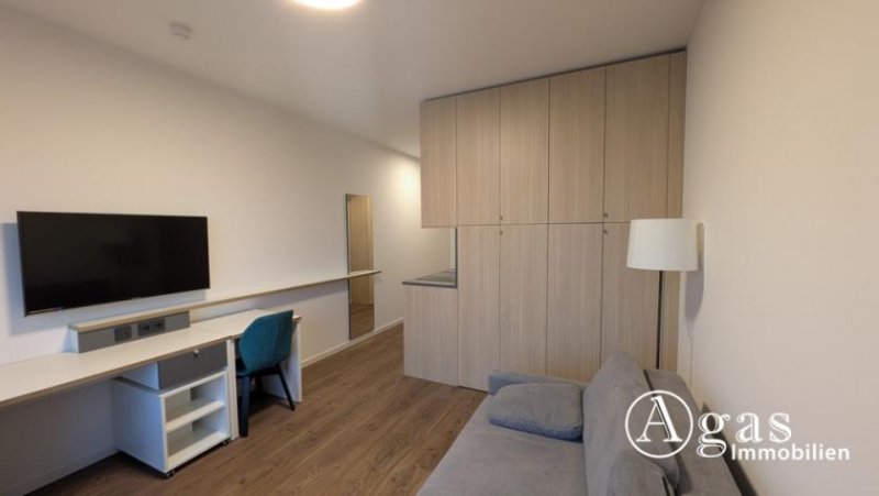 Berlin teilmöbliertes 1-Zimmer-Apartment in Moabit mit Concierge und privatem Gym Wohnung mieten