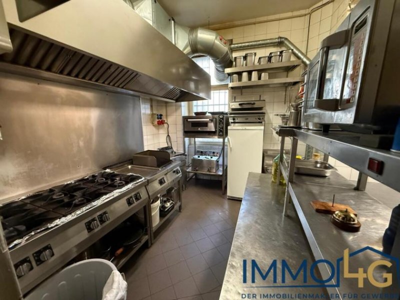 Berlin Restaurant mit großer Terrasse in Charlottenburg Gewerbe mieten