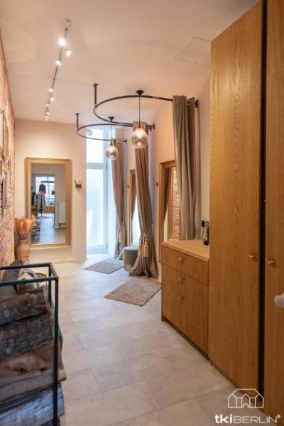 Berlin Schickes Ladengeschäft direkt am Olivaer Platz & Ku'Damm Gewerbe mieten