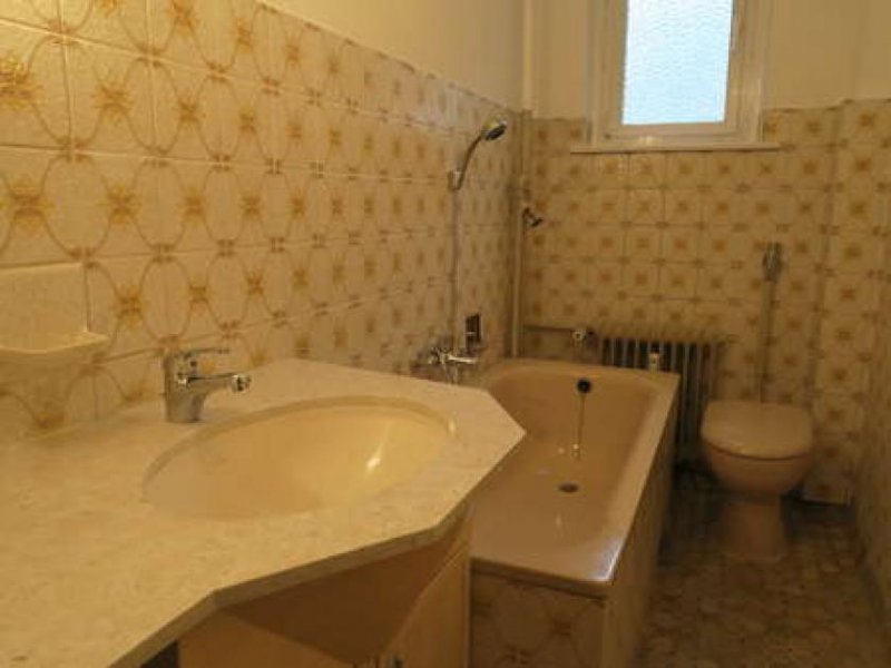 Berlin Sonnige Wohnung am Wittenbergplatz Wohnung mieten