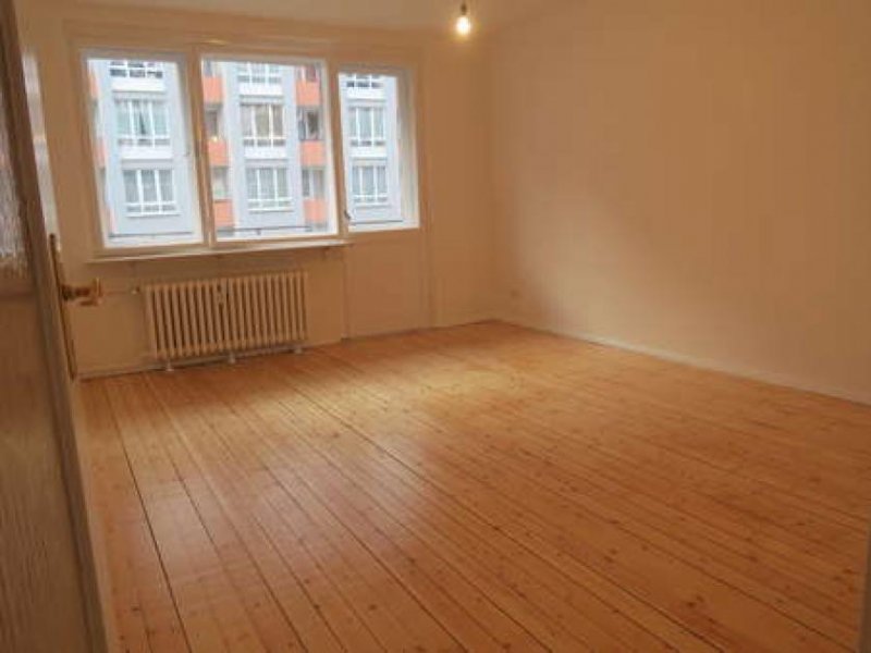 Berlin Sonnige Wohnung am Wittenbergplatz Wohnung mieten