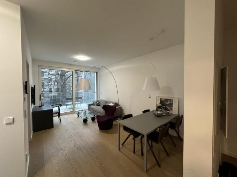 Berlin Wohnen auf Zeit:
möblierte 2-Zimmer-Wohnung am Los-Angeles-Platz
im stilvollen "the OYSTER" Wohnung mieten