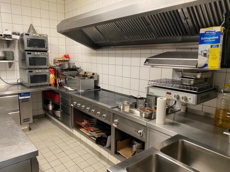 Berlin Attraktives Restaurant mit großer Terrasse in bester Kreuzberger Kiezlage Gewerbe mieten