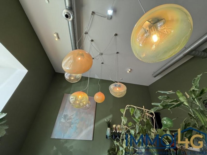 Berlin Modernes Café/ Bistro unweit vom Oranienplatz Gewerbe mieten