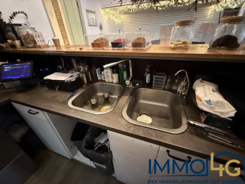 Berlin Gemütliches Café im Schillerkiez Gewerbe mieten