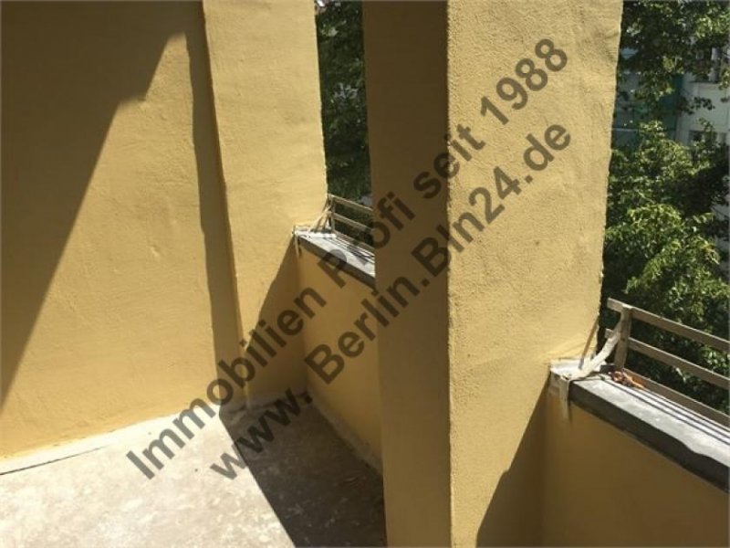 Berlin Bezug nach Vollsanierung + 2.er WG geeignet Wohnung mieten