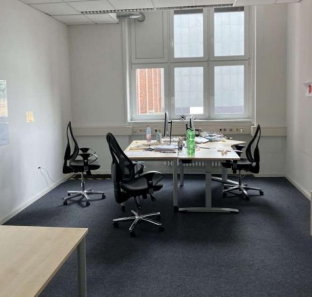 Berlin Prov.-frei: Modernisierte Bürofläche Gewerbe mieten