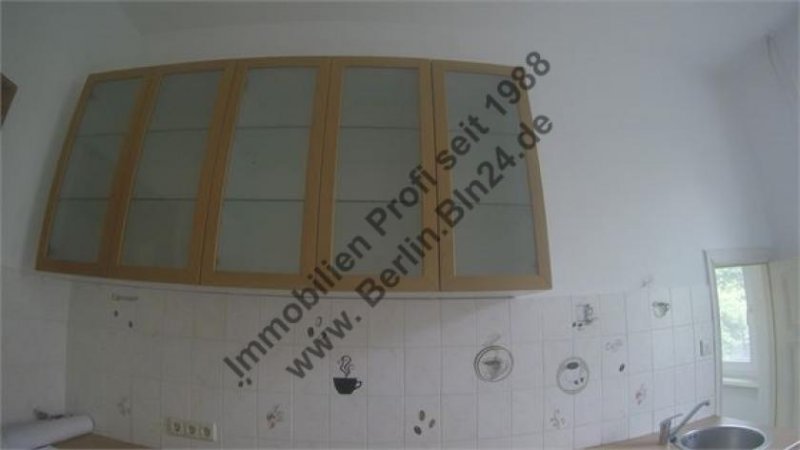 Berlin Mietwohnung -teilsaniert und günstig und ruhig in Tempelhof - Berlin Wohnung mieten