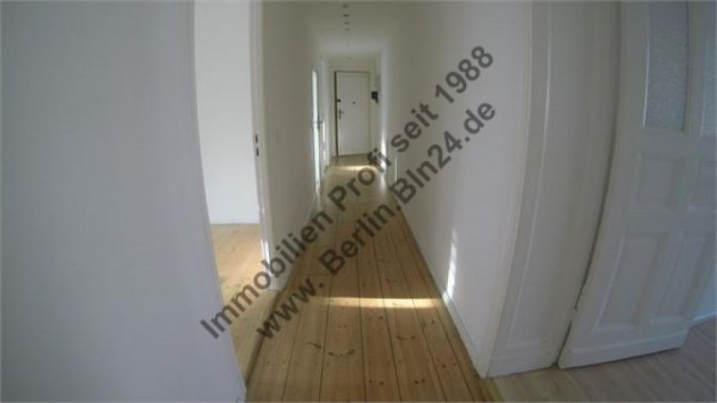 Berlin schön ruhig + 3er WG geeignet 2 Zimmer zum Innenhof Wohnung mieten