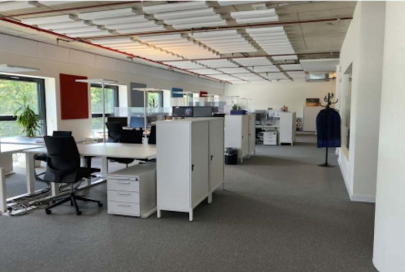 Berlin Prov.-frei: Exclusive Bürofläche Gewerbe mieten