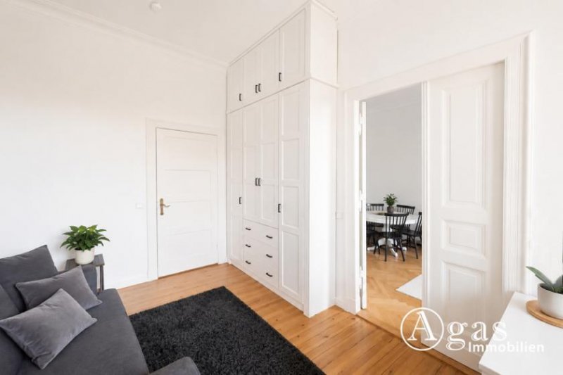 Berlin Sehr schöne möblierte 3-Zimmer-Altbau-Wohnung mit Balkon nahe S-Bhf Rathaus Steglitz Wohnung mieten