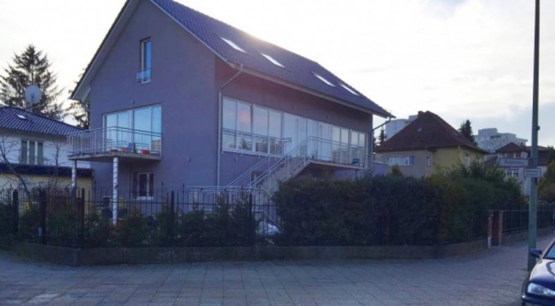 Berlin Erstbezug nach Sanierung - 4 Zimmer Maisonette mit Balkon Wohnung mieten