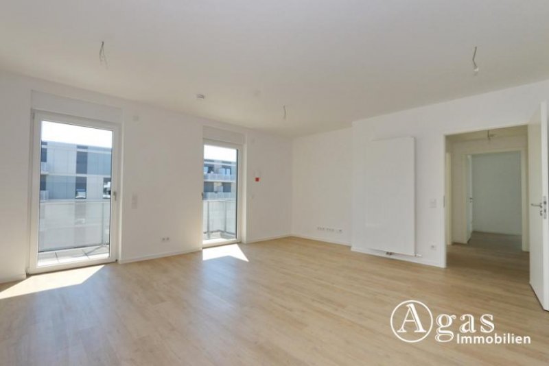 Schönefeld (Landkreis Dahme-Spreewald) Helle 3-Zimmer-Wohnung mit Balkon Wohnung mieten