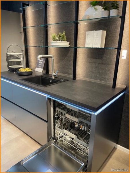 Schönefeld (Landkreis Dahme-Spreewald) Perfekt für Paare oder eine kleine Familie! Wohnung mieten