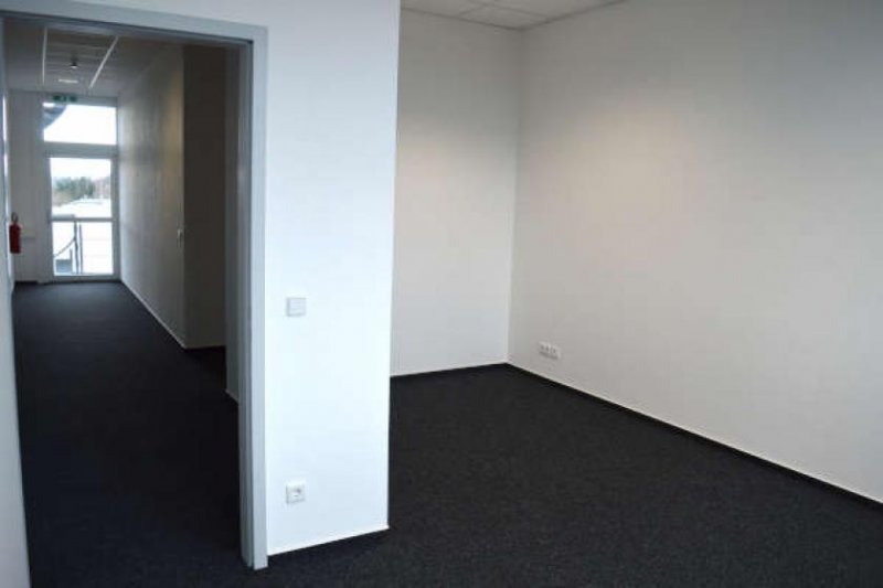 Berlin Prov.-frei: Bürofläche Gewerbe mieten