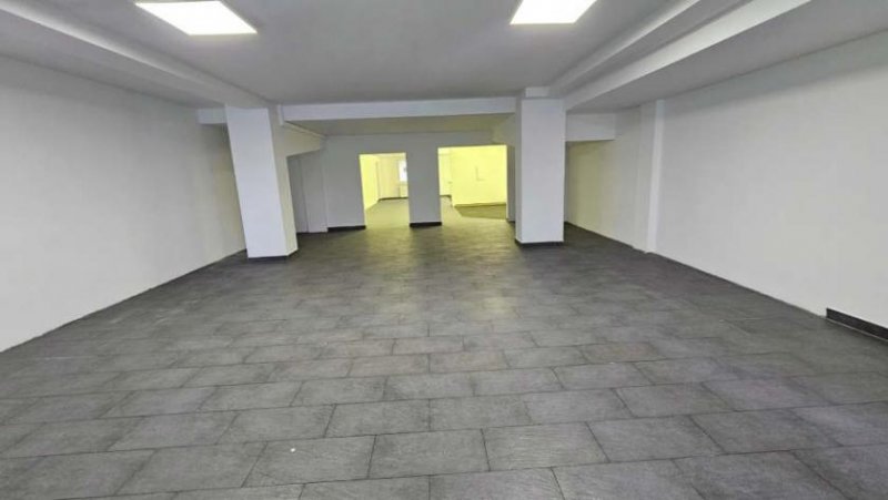 Berlin Prov.-frei: Gut sichtbare Ladenfläche Gewerbe mieten